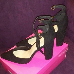 Andrea Black Block Heel Pump Size 12M